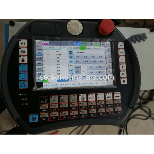 Automatisk robotsvetsande manipulatorarm